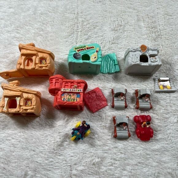 Vintage Flintstone McDonalds Toy Bundle Lot - Picture 1 of 4